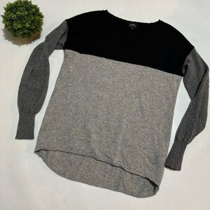 Lochleven Black Gray Color Block 100% Cashmere Crew Neck Sweater Size Medium‎